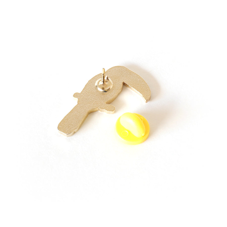 Pin Tucán